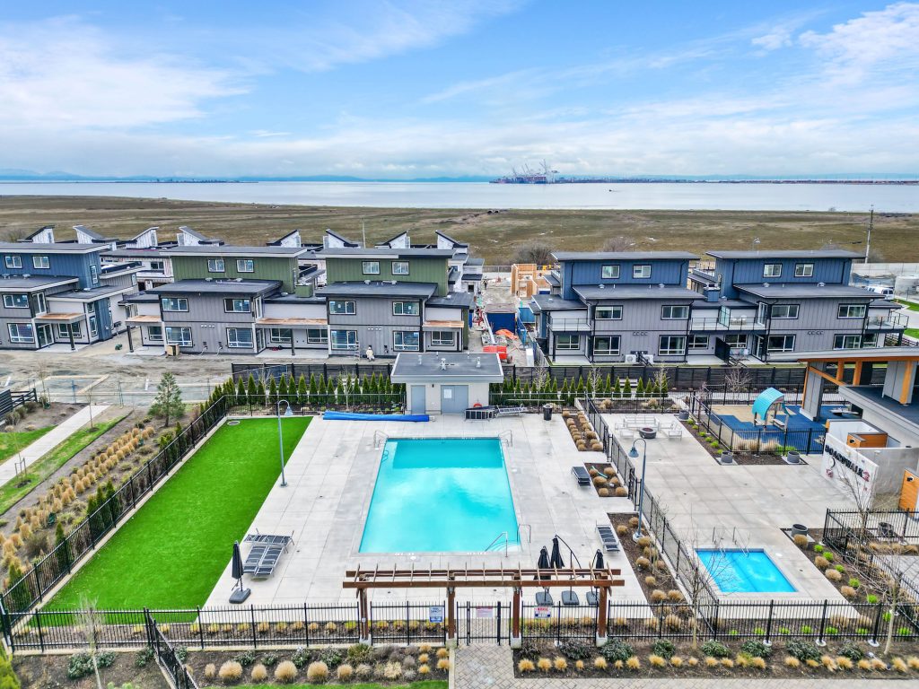 JUST LISTED: 224 – 2499 Rabbit Drive - Alex K. Liang